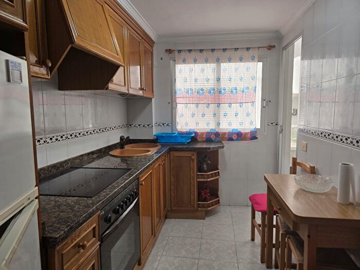 Casas en venta y pisos alquiler - 2