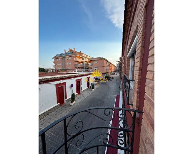 Casas en venta y pisos alquiler - 2