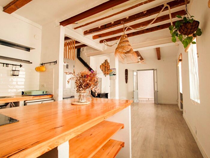 Casas en venta y pisos alquiler - 1