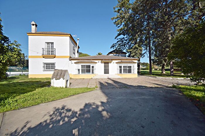 Casa en venta en El Retiro Parque Atlántico Ronda este, Parque Atlántico Ronda este de 7 habitaciones