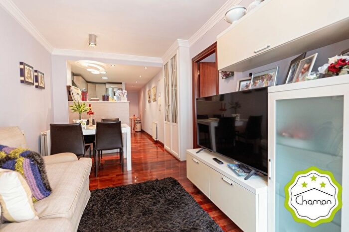 Casas en venta y pisos alquiler - 2