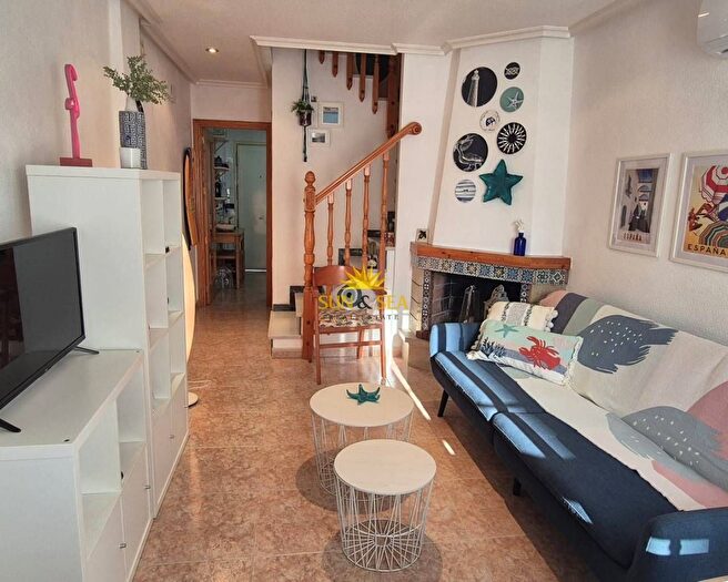 Casas en venta y pisos alquiler - 1