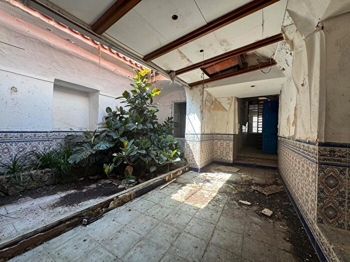 Casas en venta y pisos alquiler - 2