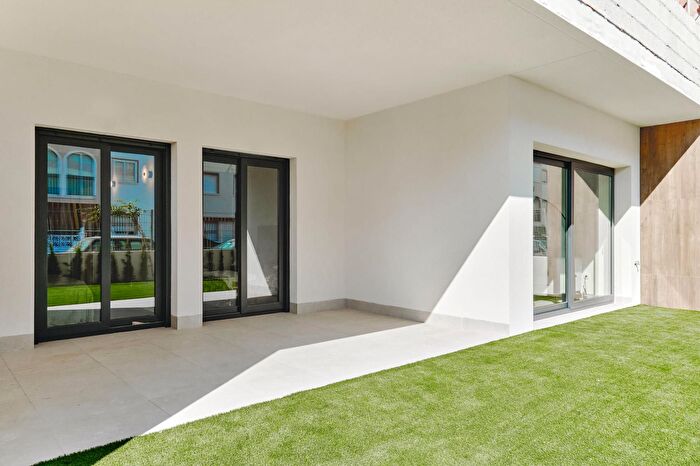 Casas en venta y pisos alquiler - 2