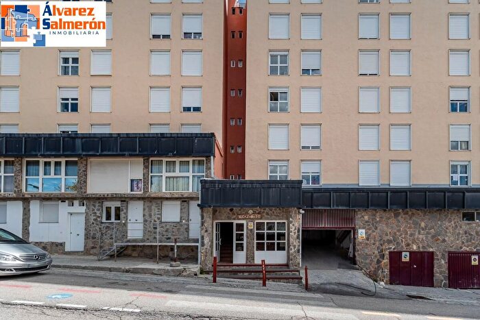 Casas en venta y pisos alquiler - 1