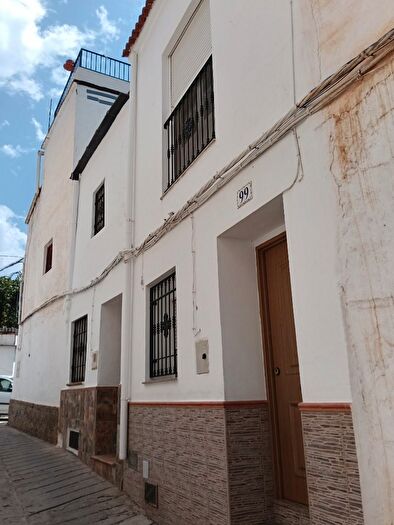 Casas en venta y pisos alquiler - 1