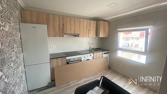 Casas en venta y pisos alquiler - 1