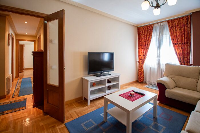 Piso en venta en Villaviciosa Amandi, Villaviciosa de 2 habitaciones