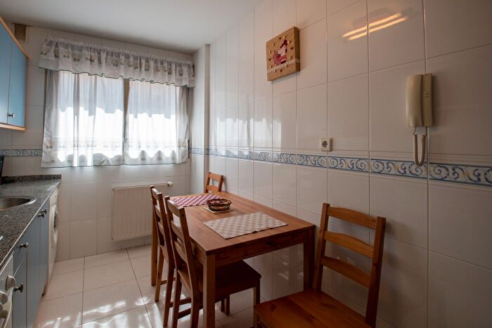Casas en venta y pisos alquiler - 2