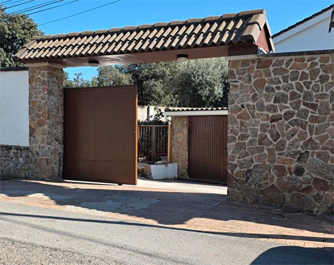 Casa en venta en Eurovillas, Nuevo Baztán de 5 habitaciones