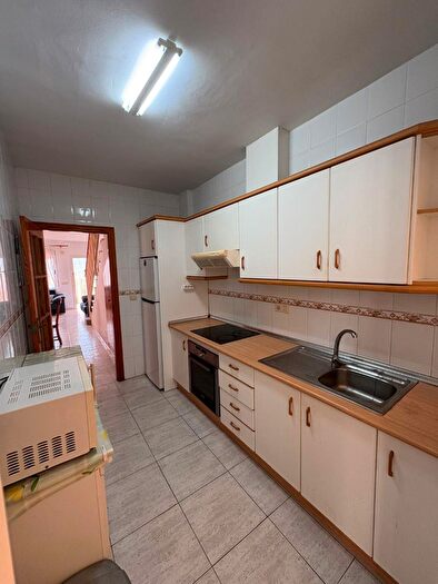 Casas en venta y pisos alquiler - 2