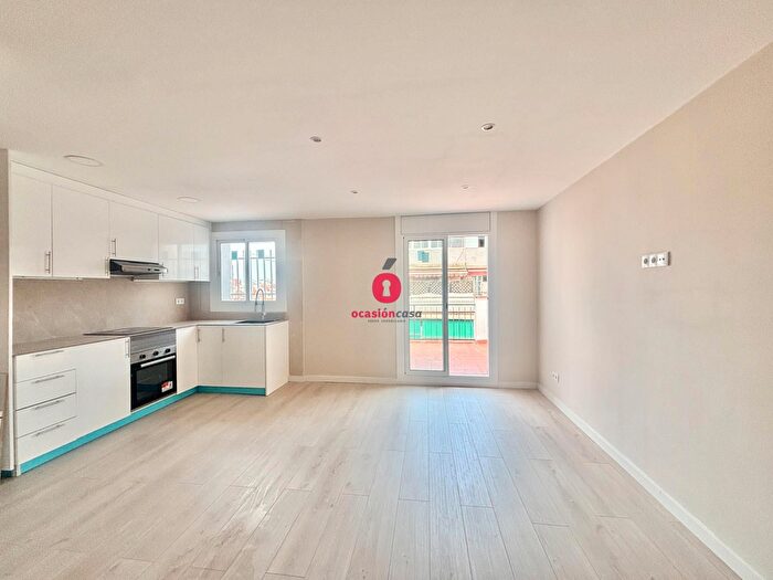 Casas en venta y pisos alquiler - 3