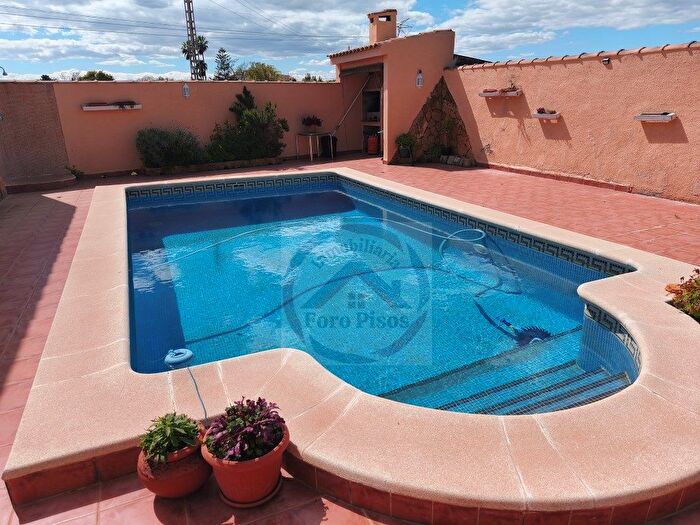Casas en venta y pisos alquiler - 1