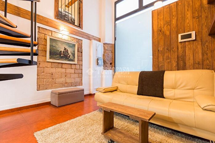 Casas en venta y pisos alquiler - 2