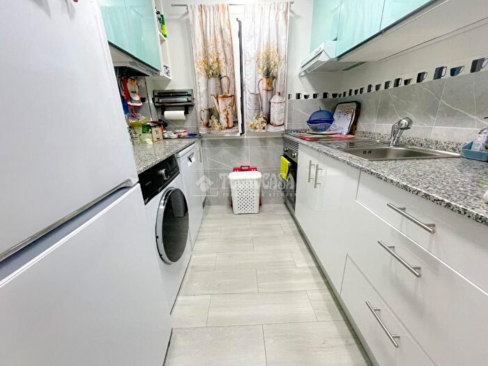 Casas en venta y pisos alquiler - 2