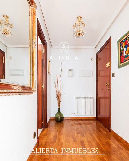 Casas en venta y pisos alquiler - 2