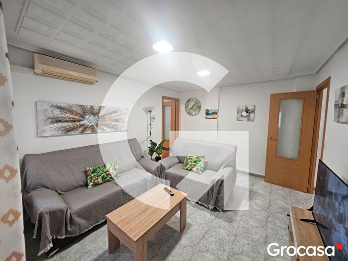 Casas en venta y pisos alquiler - 1