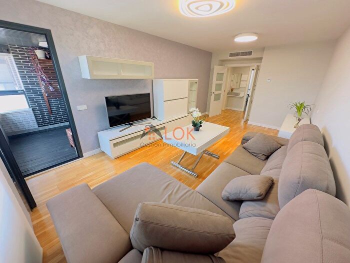 Casas en venta y pisos alquiler - 2