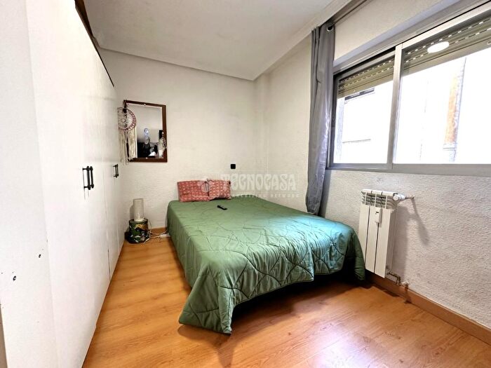 Casas en venta y pisos alquiler - 2