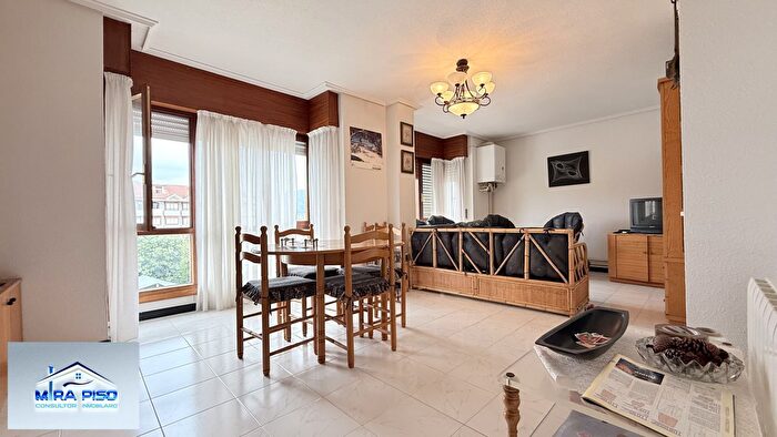 Casas en venta y pisos alquiler - 1