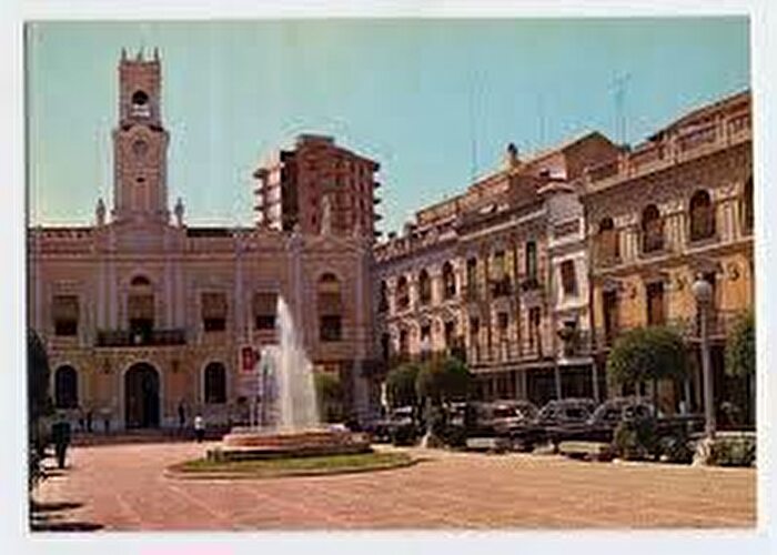 Casas en venta y pisos alquiler - 2