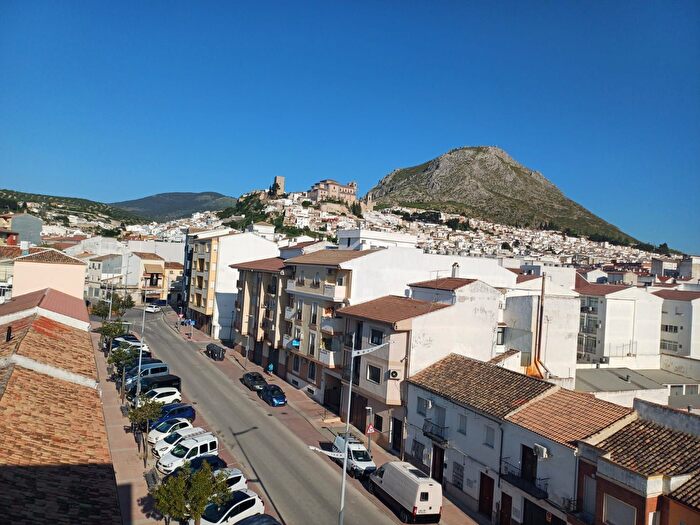 Piso en venta en Martos, Jaén de 4 habitaciones