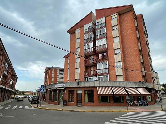Piso en venta en Astorga, León de 3 habitaciones