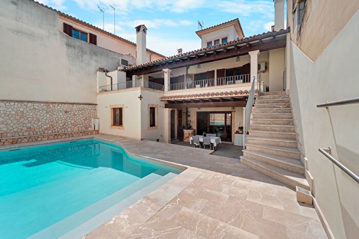 Casas en venta y pisos alquiler - 1