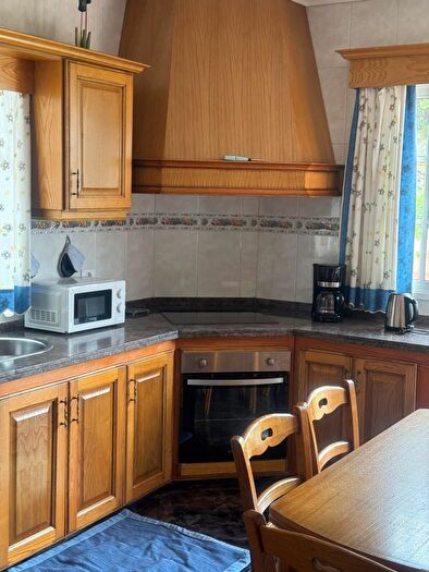 Casas en venta y pisos alquiler - 2