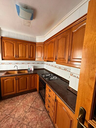 Casas en venta y pisos alquiler - 2