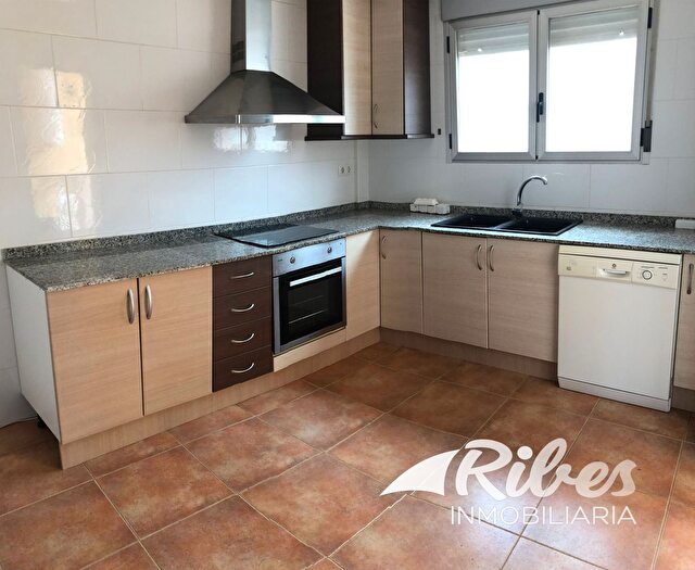 Casas en venta y pisos alquiler - 2