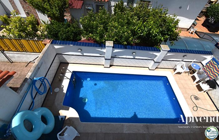 Casa en venta en Puigmal Mas Nou, Empuriabrava de 4 habitaciones