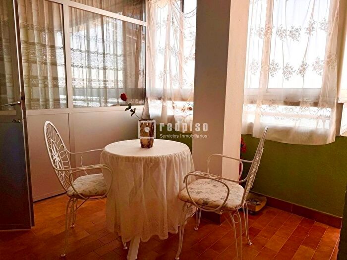 Casas en venta y pisos alquiler - 2