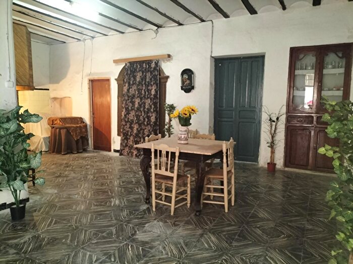 Casa en venta en Navarrés, Valencia de 4 habitaciones