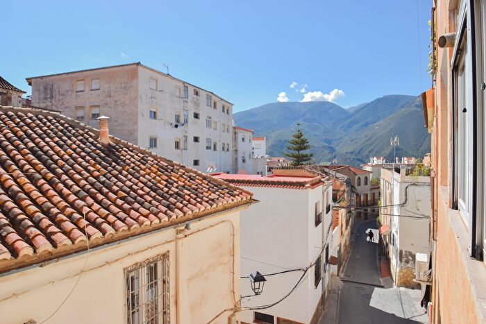 Piso en venta en Órgiva, Granada de 3 habitaciones