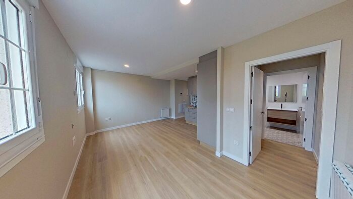 Casas en venta y pisos alquiler - 2