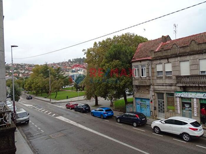 Casa en venta en Lavadores, Vigo de 7 habitaciones