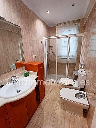 Casas en venta y pisos alquiler - 2