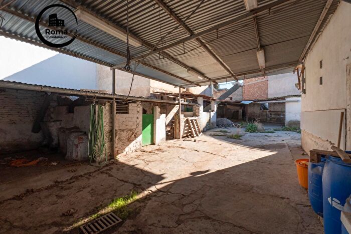 Casas en venta y pisos alquiler - 2