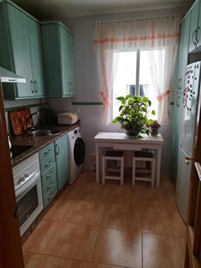 Casas en venta y pisos alquiler - 2