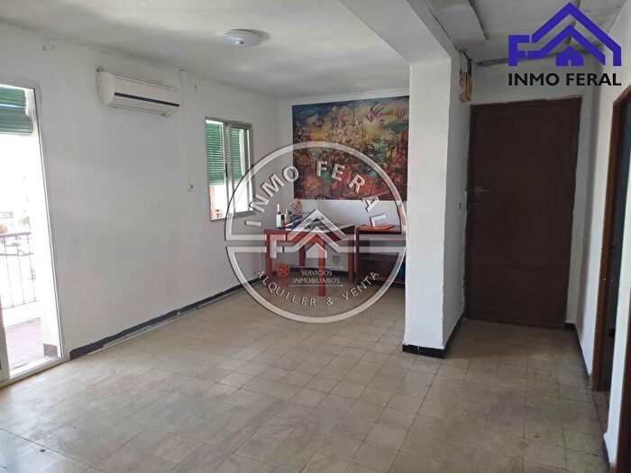 Casas en venta y pisos alquiler - 1