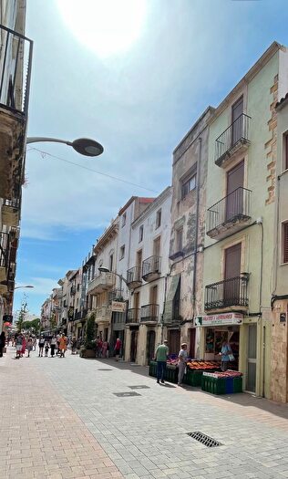 Casas en venta y pisos alquiler - 1
