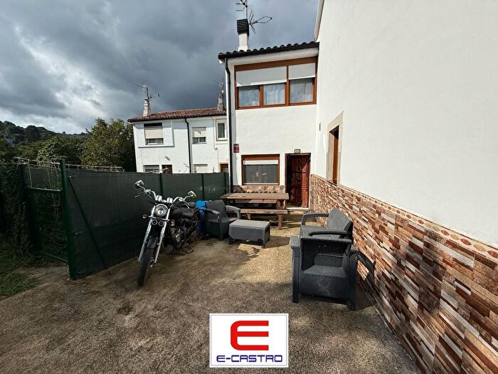 Casas en venta y pisos alquiler - 1