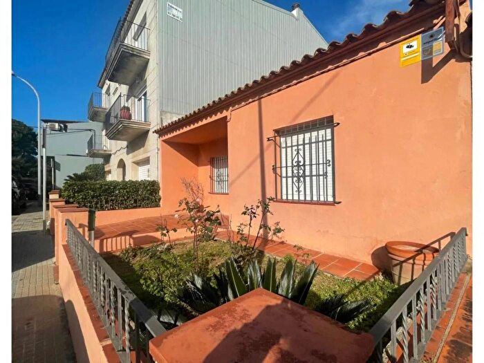 Casa en venta en Cataluña, Girona de 4 habitaciones