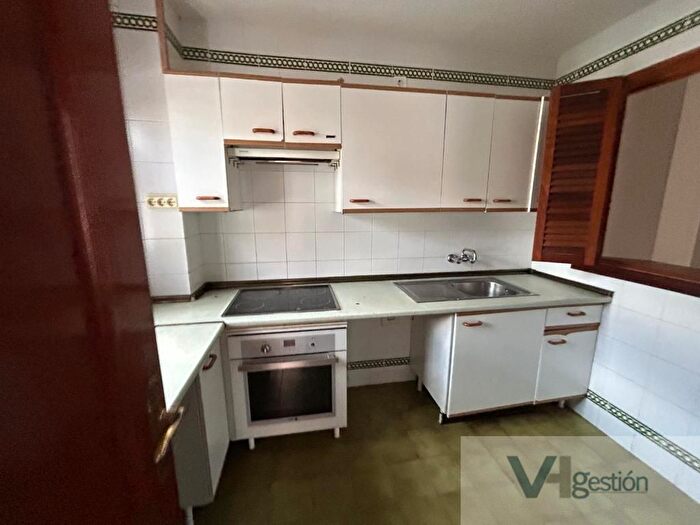 Casas en venta y pisos alquiler - 2