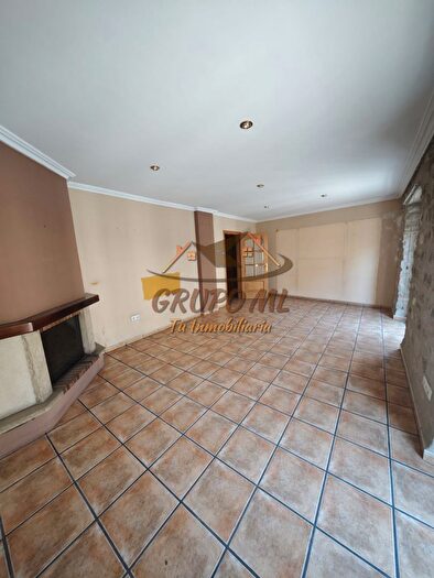 Piso en venta en Úbeda, Jaén de 2 habitaciones