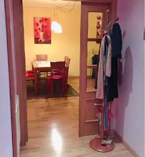 Casas en venta y pisos alquiler - 1