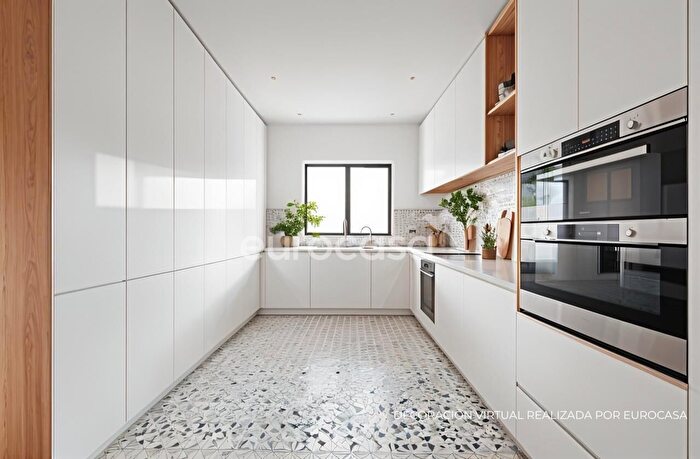 Casas en venta y pisos alquiler - 3
