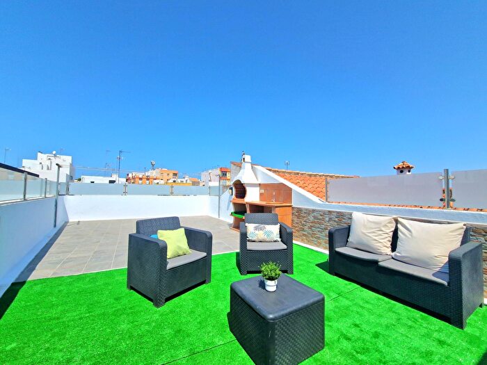 Casas en venta y pisos alquiler - 1