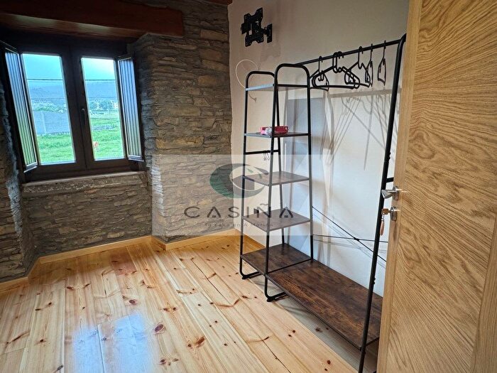 Casas en venta y pisos alquiler - 2